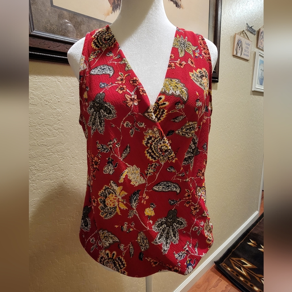 % Byer California Sleeveless Top - Size L